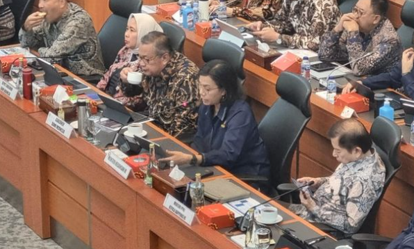 Sri Mulyani dan DPR Sepakat Anggaran Subsidi Energi 2025 Dikurangi Rp 1,12 Triliun